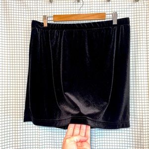 Handmade Black Velour Skirt 33” waist 17-1/2” length